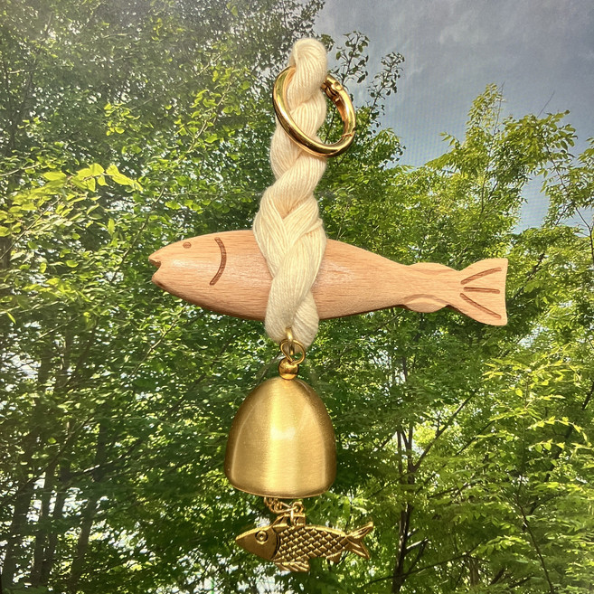 다모올 액막이 명태 집들이 선물, 목재