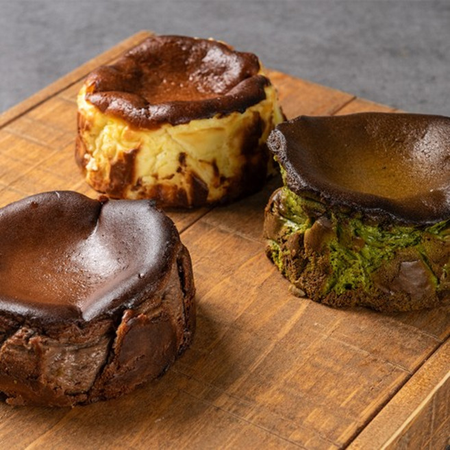 바스크 치즈케이크 3종 (말차1개 초코1개 플래인1개), 단품, 단품