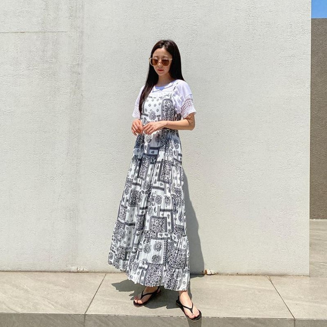 다잇템 여자 캐미 반다나 패턴 피서룩 SS 롱원피스