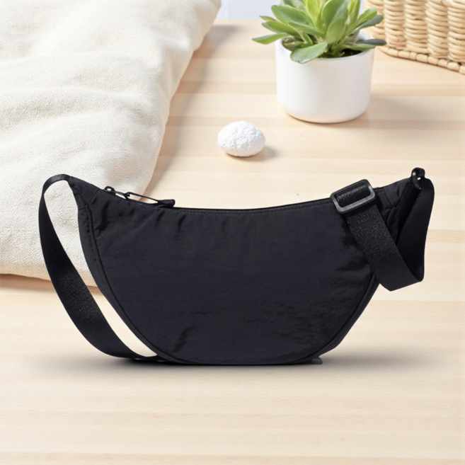 유니클로 라운드 미니 숄더백 크로스백 슬링백 여행 반달