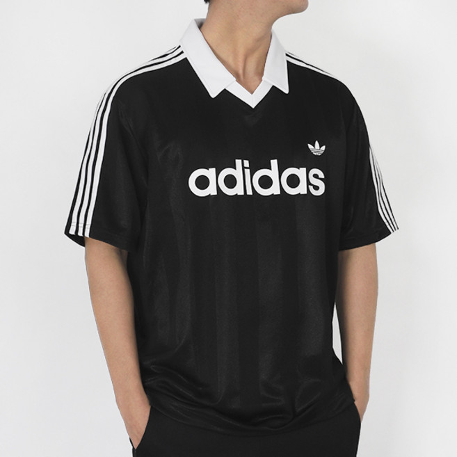 아디다스 아카이브 카라 3-스트라이프 엔지니어드 저지 반팔티 블랙-화이트 3S adidas 불꽃 로고