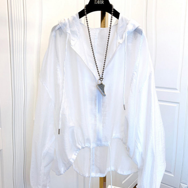 데일로엔 여성 점퍼 바람막이 간절기 아우터 후드집업