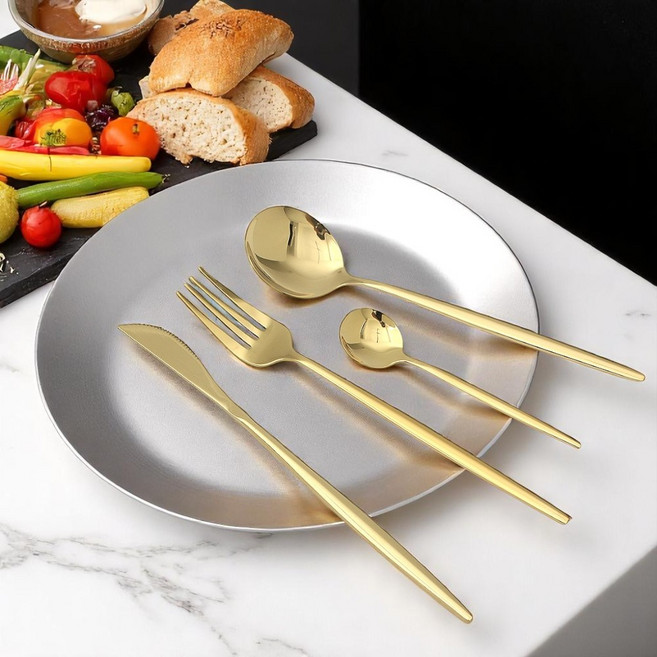 테이블앤 6인 커트러리 세트(24p), 1개, 나이프(6개)+포크(6개)+스푼(6개)+티스푼(6개), 골드