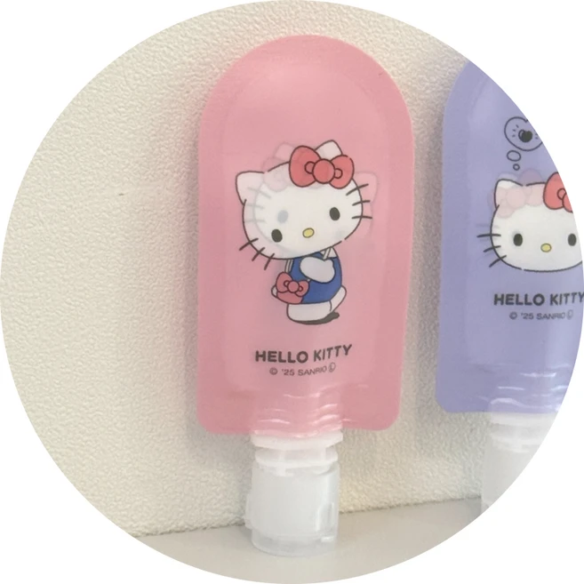 일본정품 헬로키티 휴대용 튜브 파우치 소분용기 10ml 2종택1, 1개, 핑크 - 쿠팡