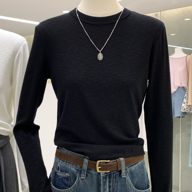 소노바 베이직 라운드넥 슬림핏 가을이너 스판 긴팔 티셔츠