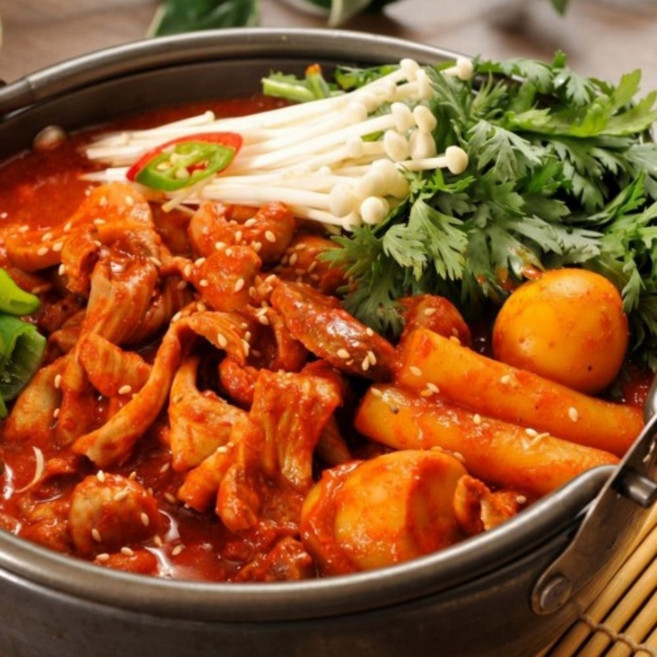 해와바다 얼큰한 닭내장탕 700g 전골 밀키트(2-3인분) 닭곱창 알집 야식 캠핑, 3개