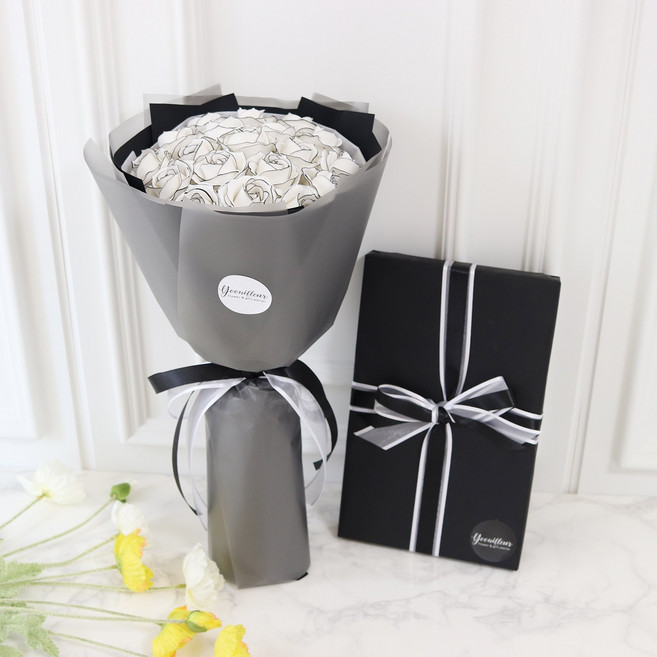 블랙&화이트 대형 라인장미 꽃다발과 빼빼로 포장 선물 세트, 화이트, 대형블랙(빼빼로3개), 골고루