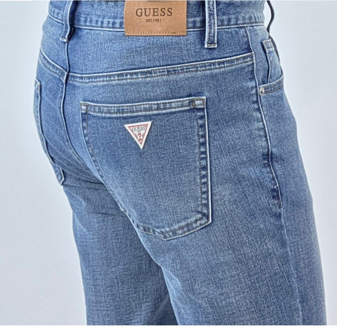 [백화점 정품] 게스 남성 슬림스트레이트 라이트블루 데님 청바지 LBL 연청