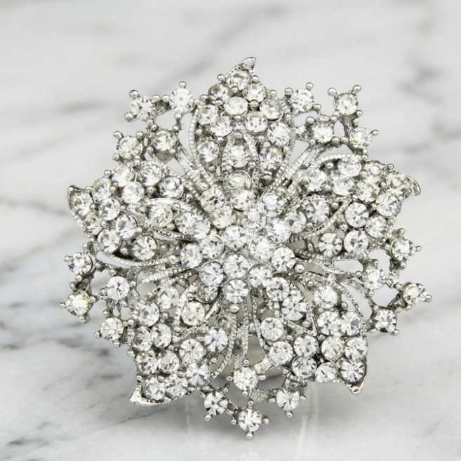 유누엔 빈티지 액세서리 큐빅 브로치