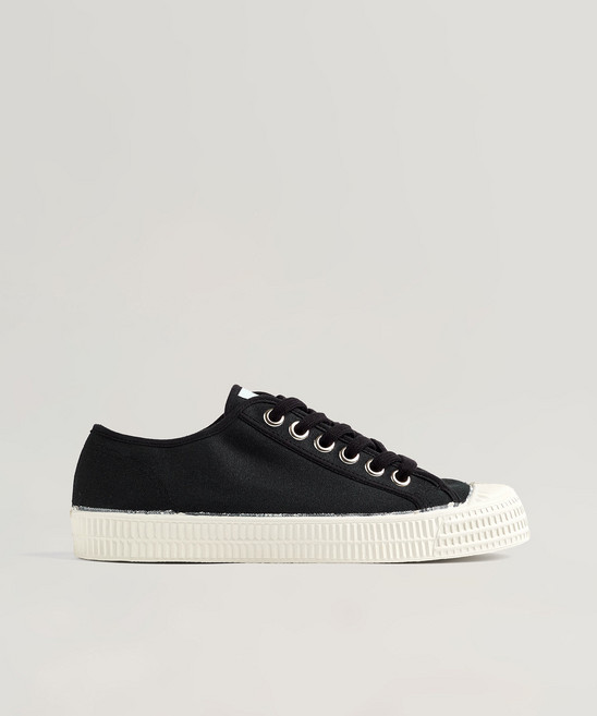 4위 - NOVESTA 노베스타 스타마스터 Black