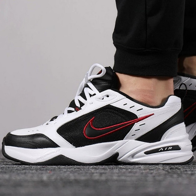 나이키 에어 모나크 3 운동화 415445-101