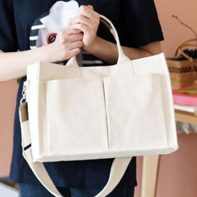 아이보리 텀블러백 사각 캔버스 가방 데일리룩 사각백_WBEE8F7