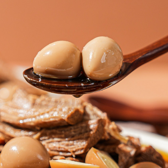 밥알찬 돼추리알 국산 돼지고기 메추리알 장조림, 3개, 320g