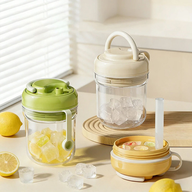 번거로움 제로! 사무실 책상 위 미니 냉장고 필요없는 3in1 만능컵 내장형 아이스트레이 원터치 탈빙 텀블러 380ml, 그린, 1개