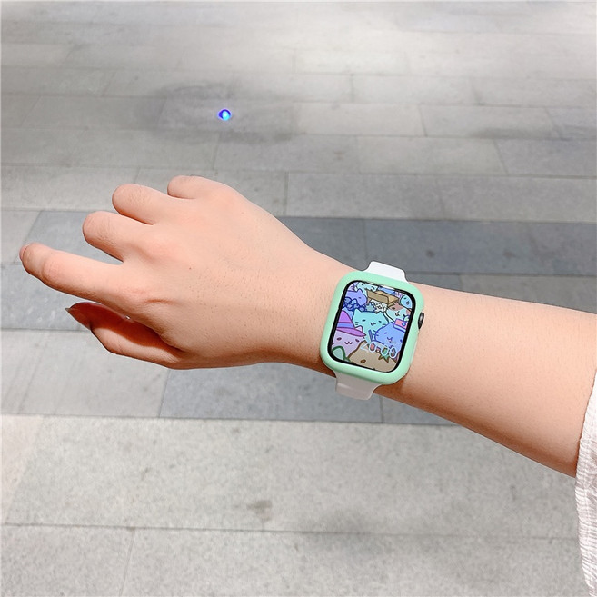 九圓科技 套裝 超美顯瘦 矽膠套裝錶帶 手錶帶 智慧型手錶錶帶 一秒穿戴 多孔位釋放濕氣 不悶汗 防水錶帶 方便快捷 適用於Apple Watch11 10 9 8 7 SE 42mm 46mm, 松針綠, 錶帶 松針綠+白殼, 1個