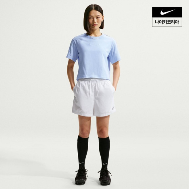 나이키 NIKE 스포츠웨어 클래식 우븐 여성 미드라이즈 쇼츠 FV7558-100