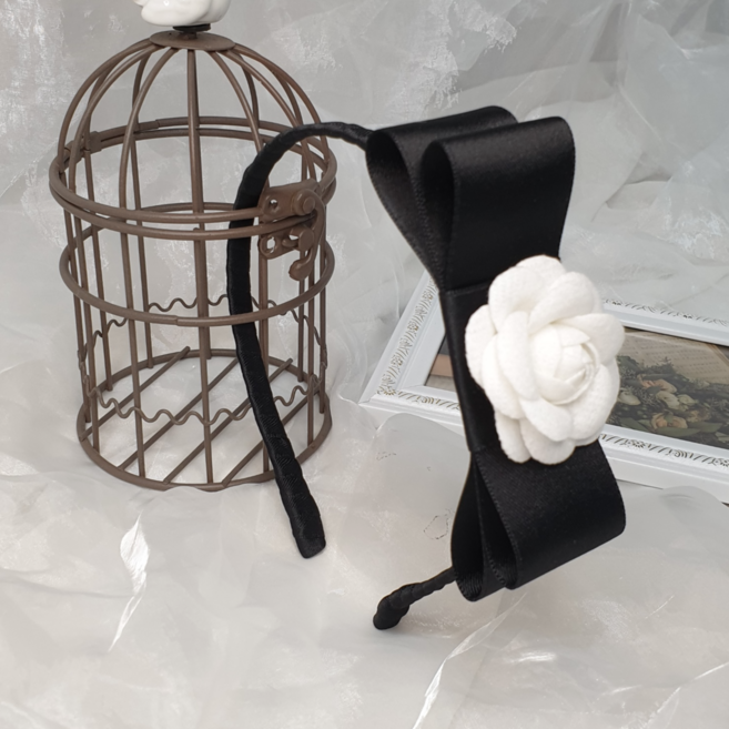 샤이닝문 까멜리아 머리띠 명품스타일 카멜리아꽃 헤어밴드