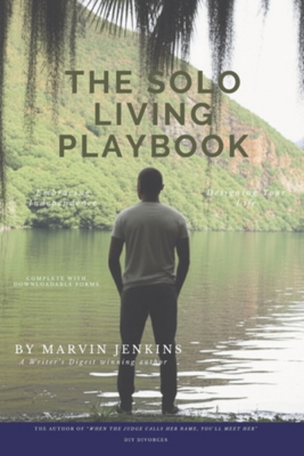 (영문도서)The Solo Living Playbook: Embracing Independence Designing Your Life Paperback, Independently Published, English, 9798263178659
