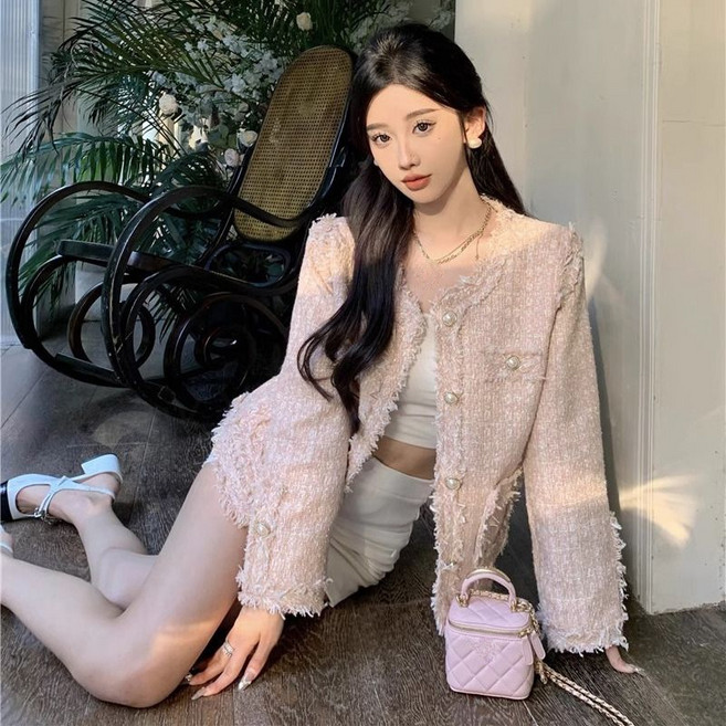 VIGIK 여성 가을 겨울 루즈핏 라운드 진주버튼 트위드 숏 자켓 오피스룩 하객룩