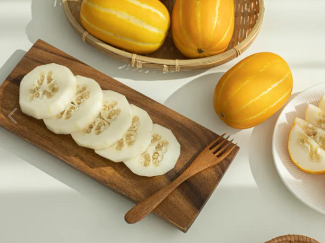 <그린팜>성주 참외 달달한 과즙 당도선별 성주 꿀참외, 1박스, 3kg 못난이(혼합과)