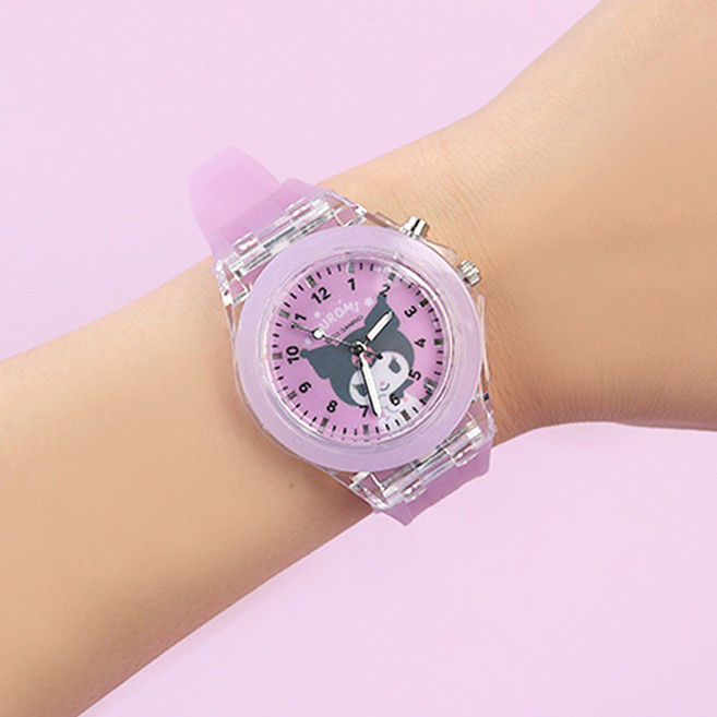 산리오 불빛 빛나는 LED 아날로그 손목시계 마이멜로디 시나모롤 쿠로미 바늘 시계