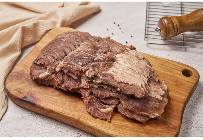 소뽈살슬라이스 2kg(완숙) 수육 소고기해장국 뽈살찜 국밥재료, 1개, 2kg
