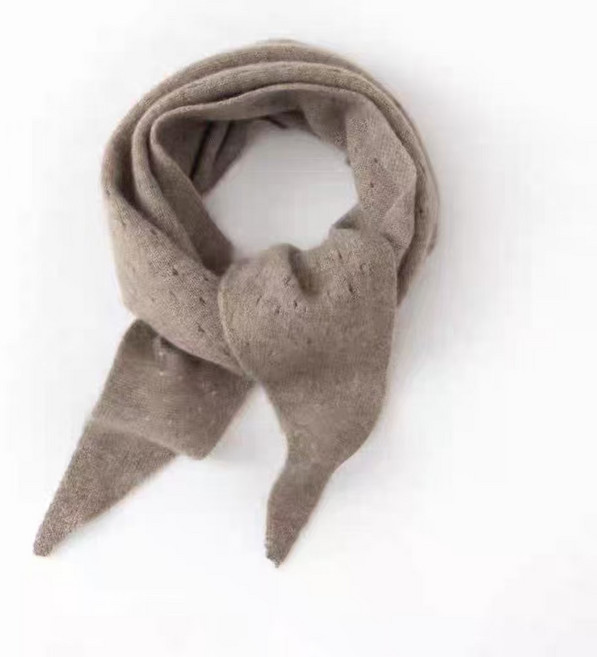 JoYouth 몽골 캐시미어 100 머플러 여성 고비 삼각 어깨 목도리 니트 숄 도트 펀칭