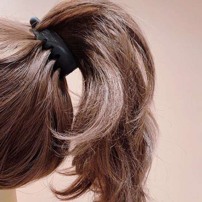 1+1 머리핀 헤어바나나핀 집게핀 자연스러운헤어연출가능