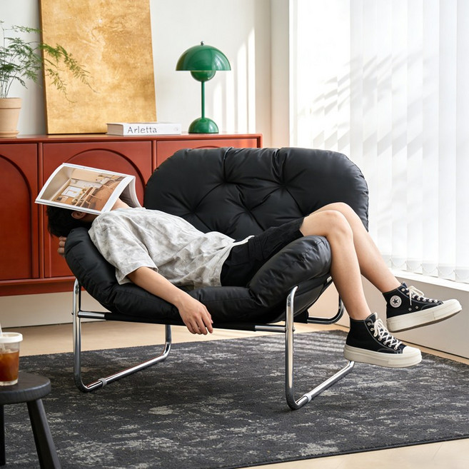 1인용 소파 의자 PU 가죽 안락의자 푹신한 거실 라운지 체어 원룸 자취 휴식 독서 의자, 블랙