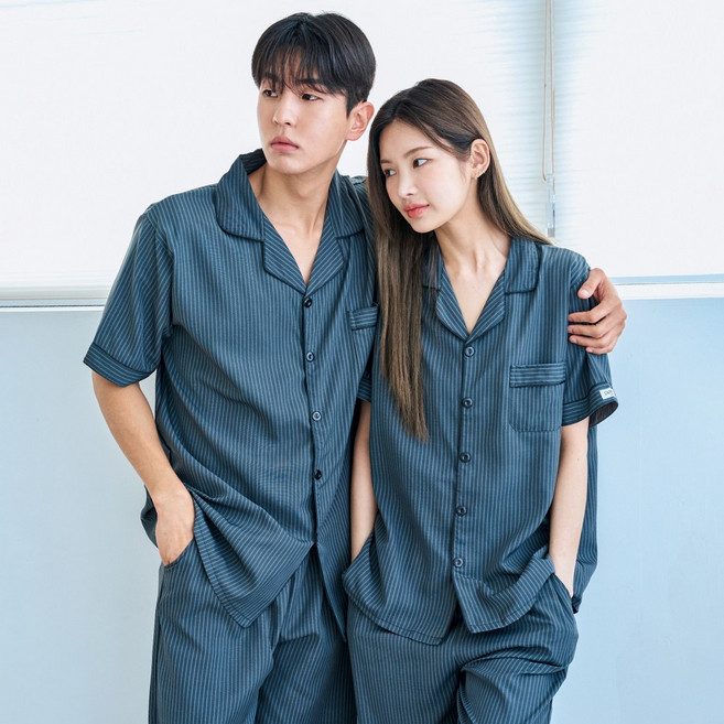 도씨 커플용 냉감 실크핏 반팔 긴바지 잠옷 상하의 세트