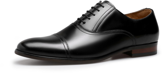 비즈니스 정장에 어울리는 우아한 캡토이 디자인의 가죽 레이스업 옥스포드 남성 구두