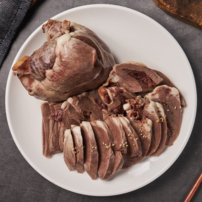 돼지 알염통 2개입(완숙) 돼지내장 순대볶음 전골 국밥재료