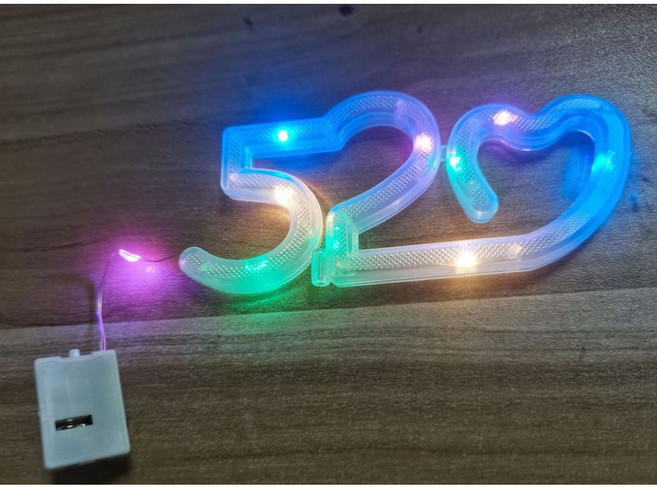Hare.D 字母/數字LED擺設燈 LOVE/520/皇冠, 1個, 520擺設燈-彩色, 彩色