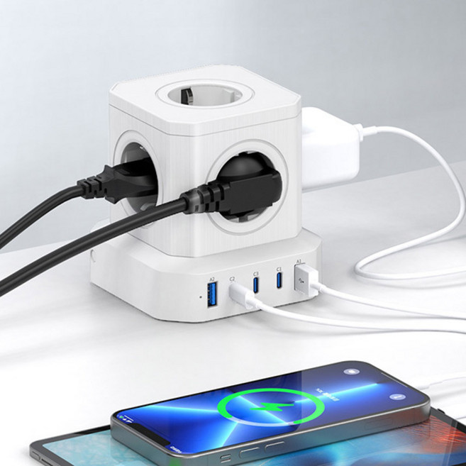 PCM104 노트북 맥북 충전 가능한 큐브형 멀티탭 USB PD 65W 고출력 지원 5구 2M 사무실 필수