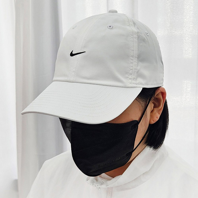 나이키 스몰 스우시 클럽캡 남녀공용 커플 모자+보관파우치
