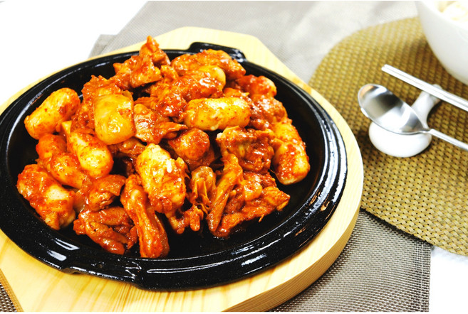 (춘천산지직송)칠오닭갈비 since1975 전통을이어오는 어머니손맛, 간장양념닭갈비 1kg, 1kg, 1개