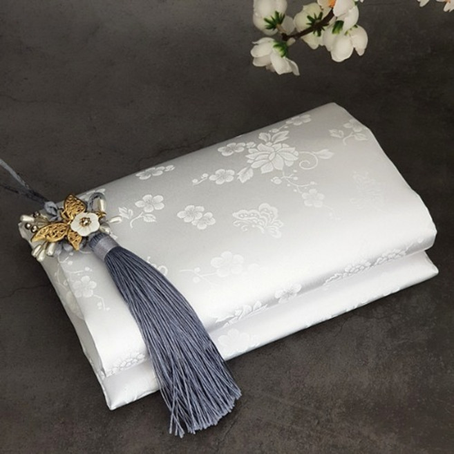 동백 화이트 한복원단 한복천 양단 명절선물 예단장식 과일포장 보자기 선물포장 용돈 봉투장식 외국인선물