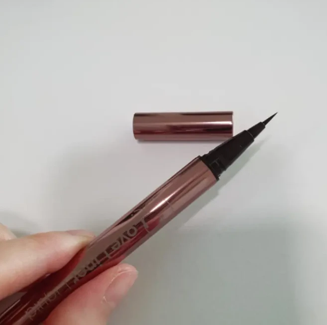 러브라이너 리퀴드 아이라이너 R5 (6종/초슬림2종), 04 밀크 브라운, 1개 - 쿠팡