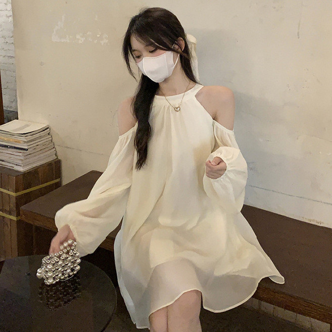 露肩掛脖設計感連衣裙秋季新款寬鬆時尚氣質A字裙女, 浅杏色,XL, 浅杏色