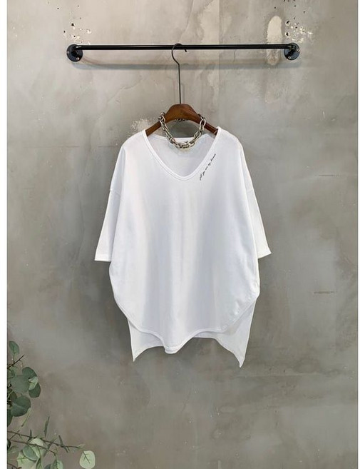 씨샵인더룸 / 저스트 레터링 트임 언발 밑단 브이넥 반팔 티셔츠 3color 3157621