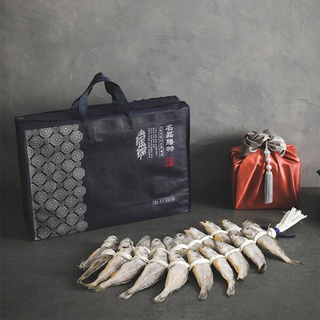 법성포 오가 영광굴비 선물세트 10마리 1.4kg(22-23cm) (지함/채반/가방포함), 10개, 1.4kg