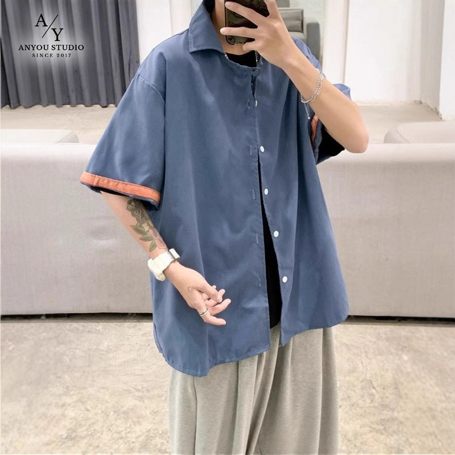 남성 여름 캐주얼 반팔 셔츠 - 시원한 블루색 심플 디자인 편안한 착용감