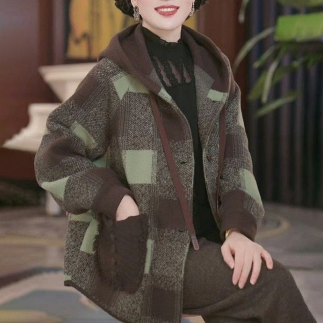가을겨울 여성 체크 후드 자켓 도톰한 중년여성 모직 코트 아우터 간절기 패션 따뜻한 점퍼 겨울코트