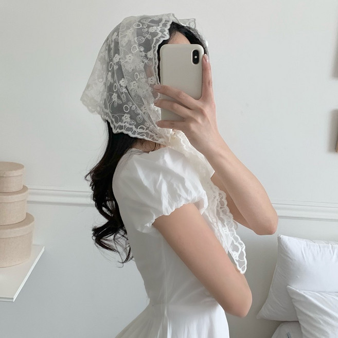 여성 레이스 두건 스카프 머플러 헤어 헤어두건 여자 반다나 패션 레트로 봄 여름 가을 스타일 삼각 헤드스카프 자수 망사 코디 휴양지 바캉스