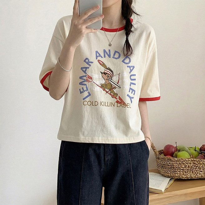 데일리앤 세던 여성 봄 여름 코튼 레터링 배색 빈티지 프린팅 반팔티셔츠