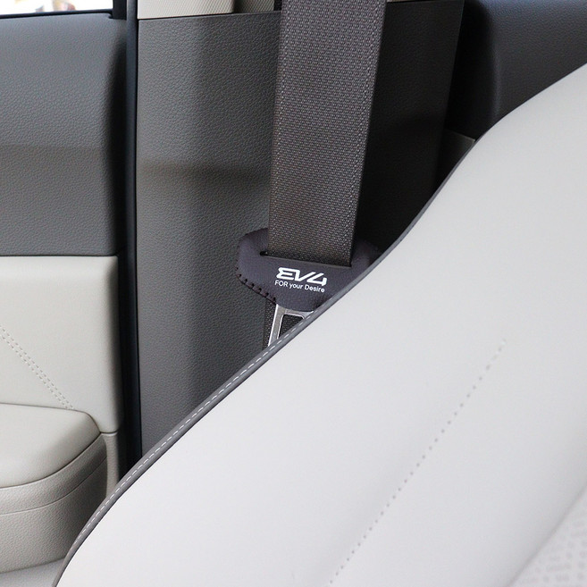 비브랜드(와이앤유)안전벨트 가죽 클립 커버 실내 내장재 충격 소음방지 악세사리 보호용품 EV4 호환, 다크브라운, 1개