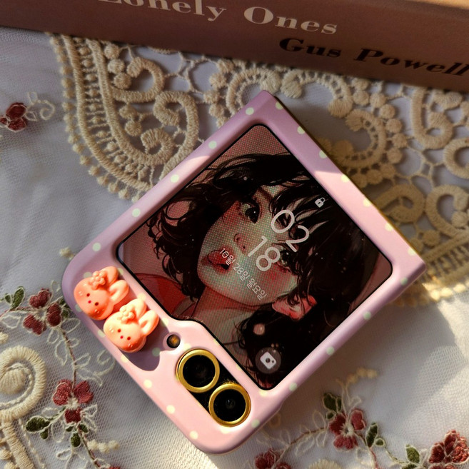 갤럭시Z플립 6 도트 패턴 피규어 카드 하드 폰케이스 맥세이프 호환