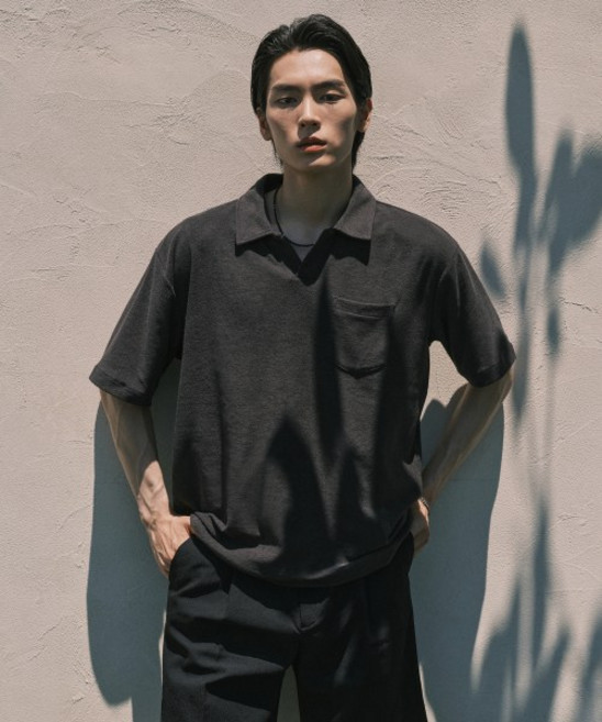 무신사스탠다드 테리 클로스 슬릿 넥 폴로 셔츠 다크 그레이 1625387