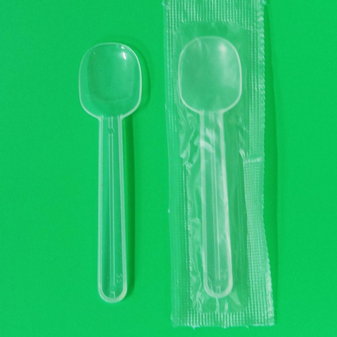 요거트 스푼 (1개) 9cm / 수저 일회용 플라스틱 벌크 개별 낱개 포장 배달 캠핑 테이크아웃 용기 백색 투명 블랙 베스킨라빈스 샐러드 디저트, 반투명(1개)(벌크포장), 1개