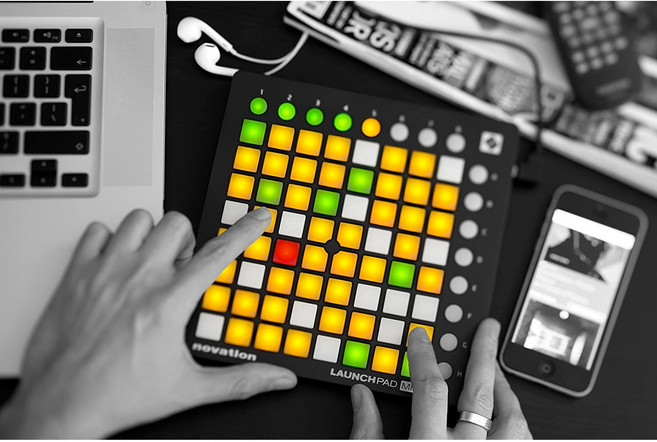 노베이션 Novation 런치패드 미니 MK2 MK3 특이한악기 전자키보드 미디컨트롤러, 런치패드 미니 MK3, 1개